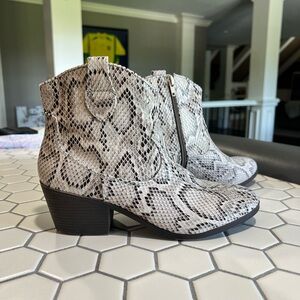 Rampage Faux Snakeskin Western Style Ankle Boots